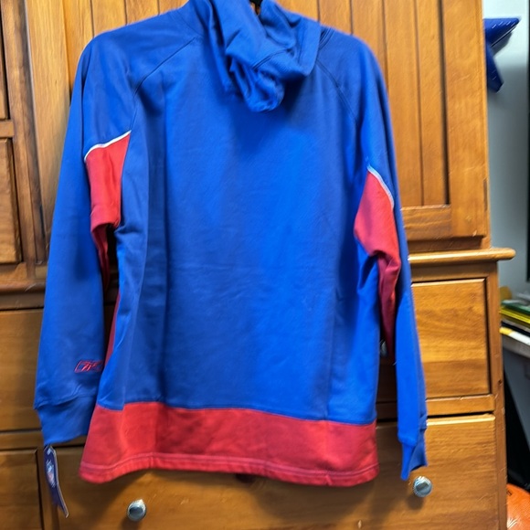 Boys XL New York Giants hoodie sweatshirt. Never worn with tags. - Picture 4 of 5